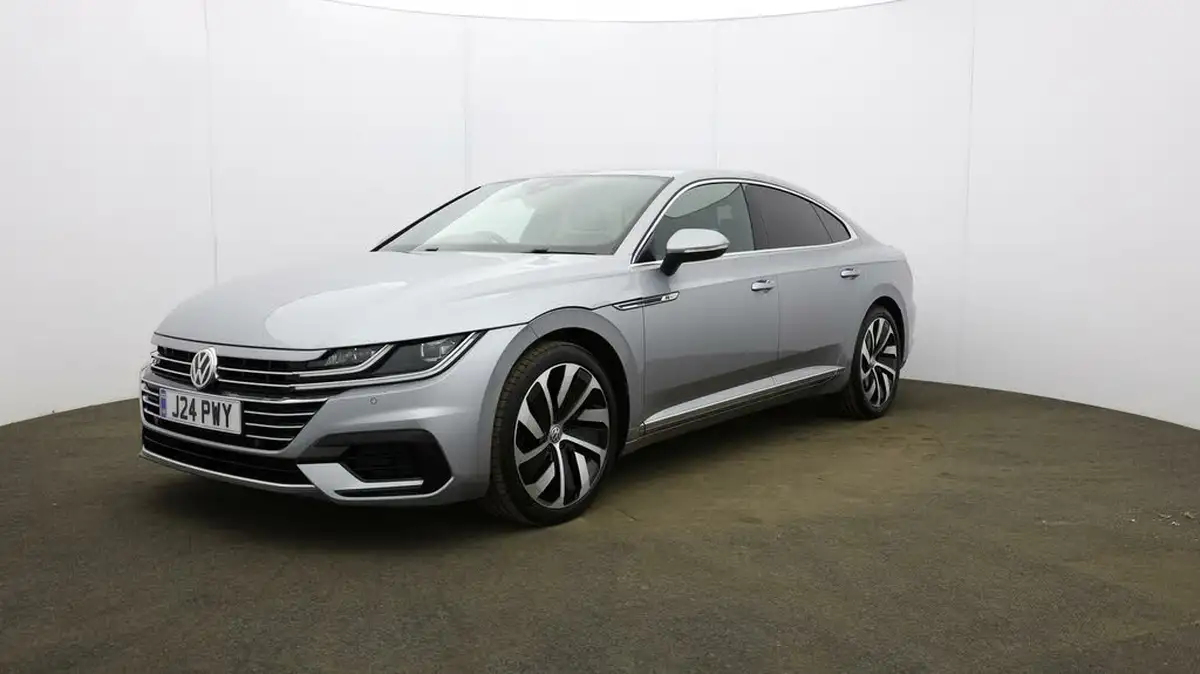 2018-volkswagen-arteon-20-tsi-r-line-190ps-ss-big-30