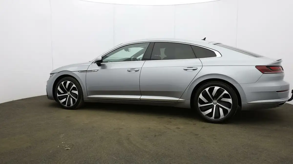 2018-volkswagen-arteon-20-tsi-r-line-190ps-ss-big-58
