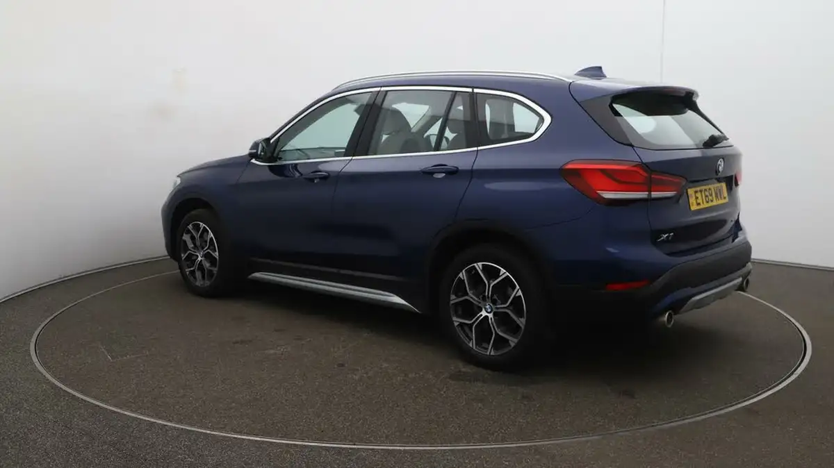 2019-bmw-x1-20-xdrive20i-xline-big-5