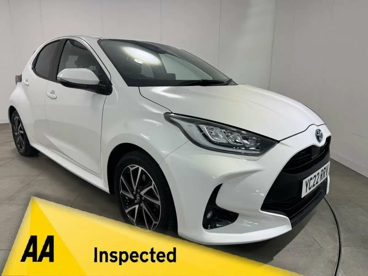 2022-toyota-yaris-15-vvt-i-design-big-0