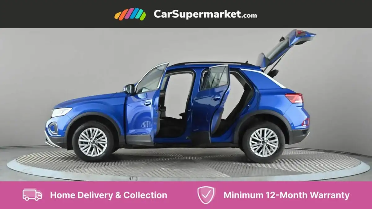 2023-volkswagen-t-roc-10-tsi-life-big-7
