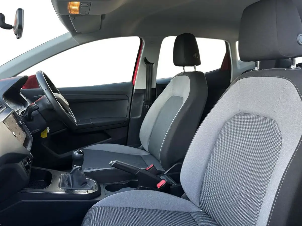 2017-seat-ibiza-10-se-technology-hatchback-5d-big-7