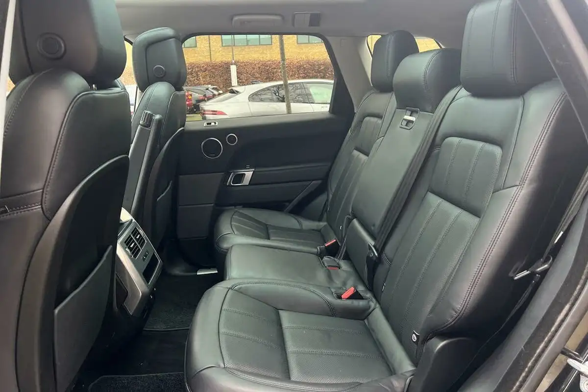 2020-land-rover-range-rover-sport-30-sd-v6-hse-dynamic-big-44