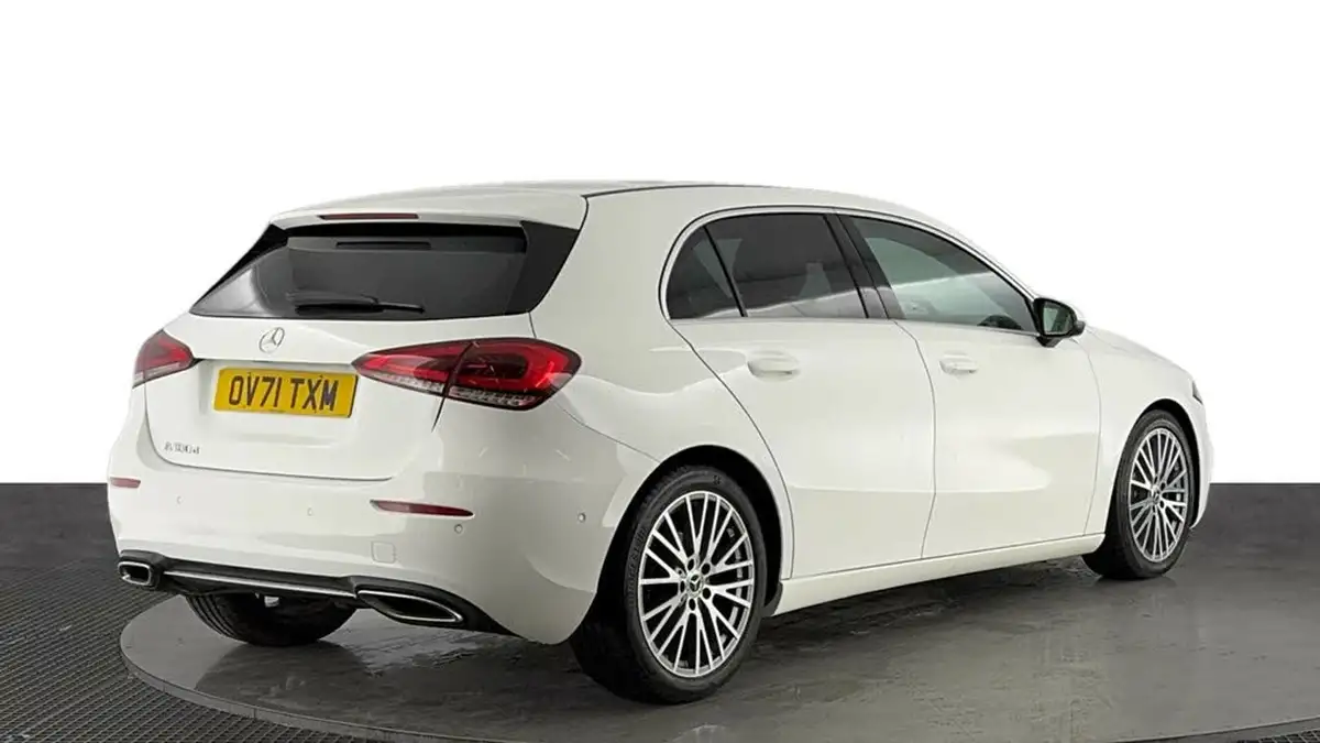 2022-mercedes-benz-a-class-20d-a180d-sport-executive-edition-hatchback-5d-big-3