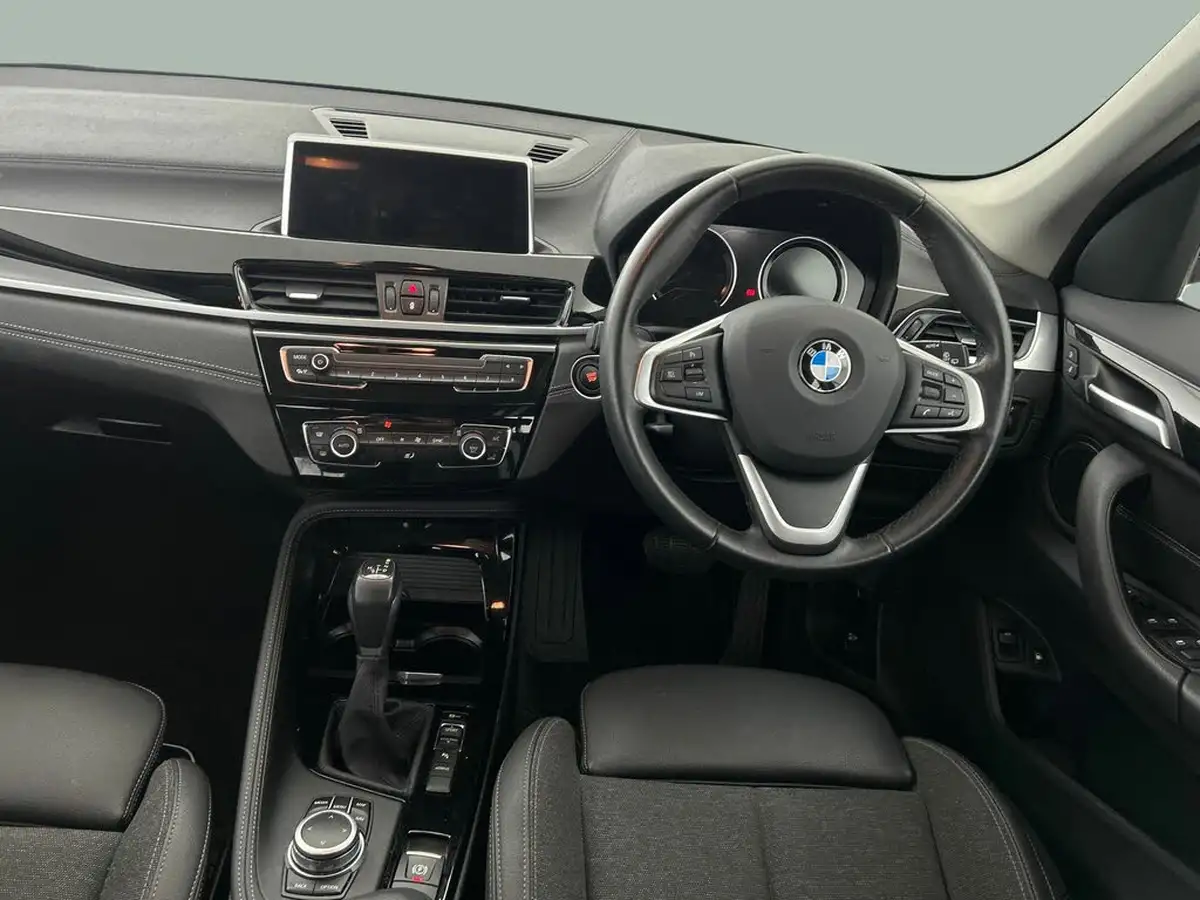 2021-bmw-x1-15-xdrive-25e-phev-sport-big-12
