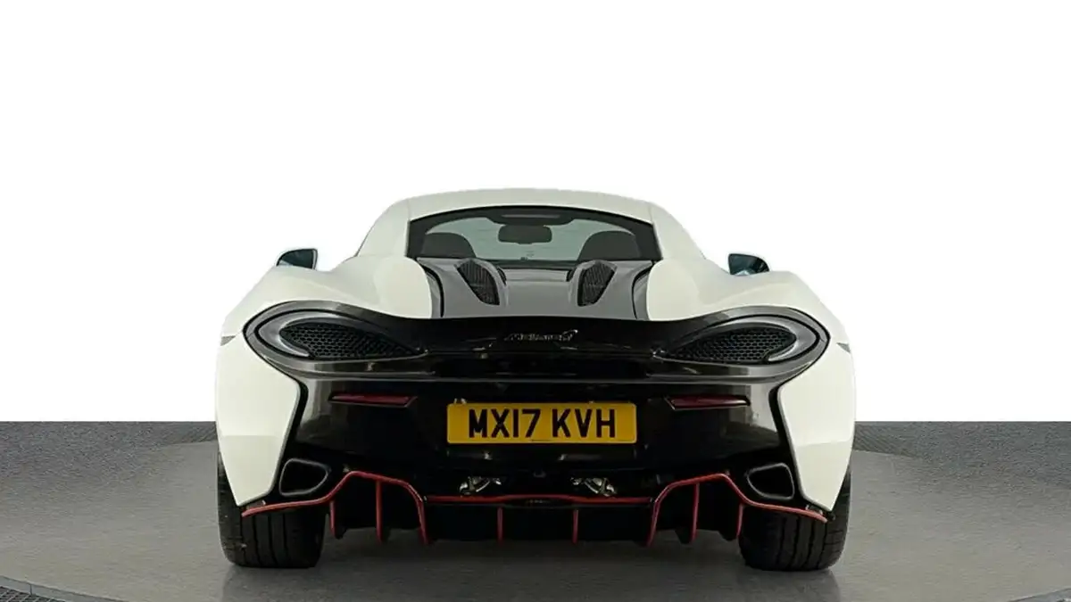2017-mclaren-570s-38-coupe-big-4