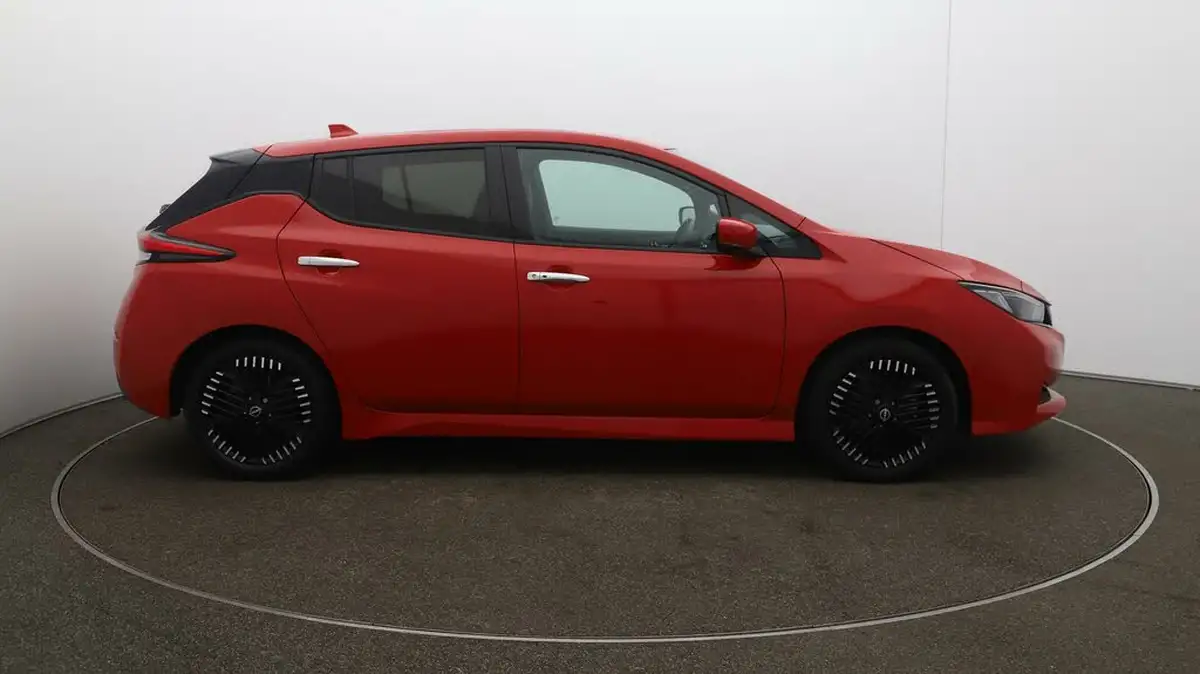 2022-nissan-leaf-e-n-connecta-39kwh-big-41