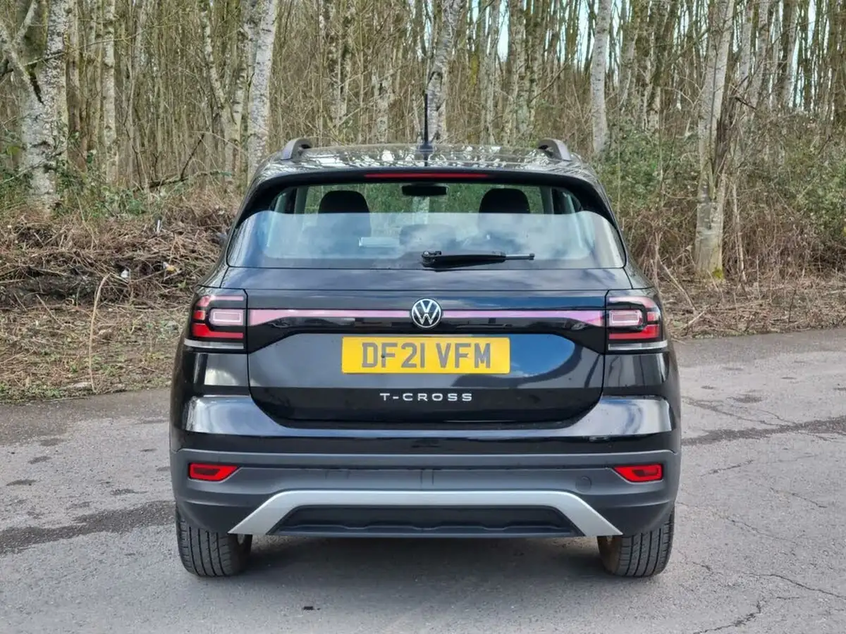 2021-volkswagen-t-cross-10-tsi-se-110ps-big-5