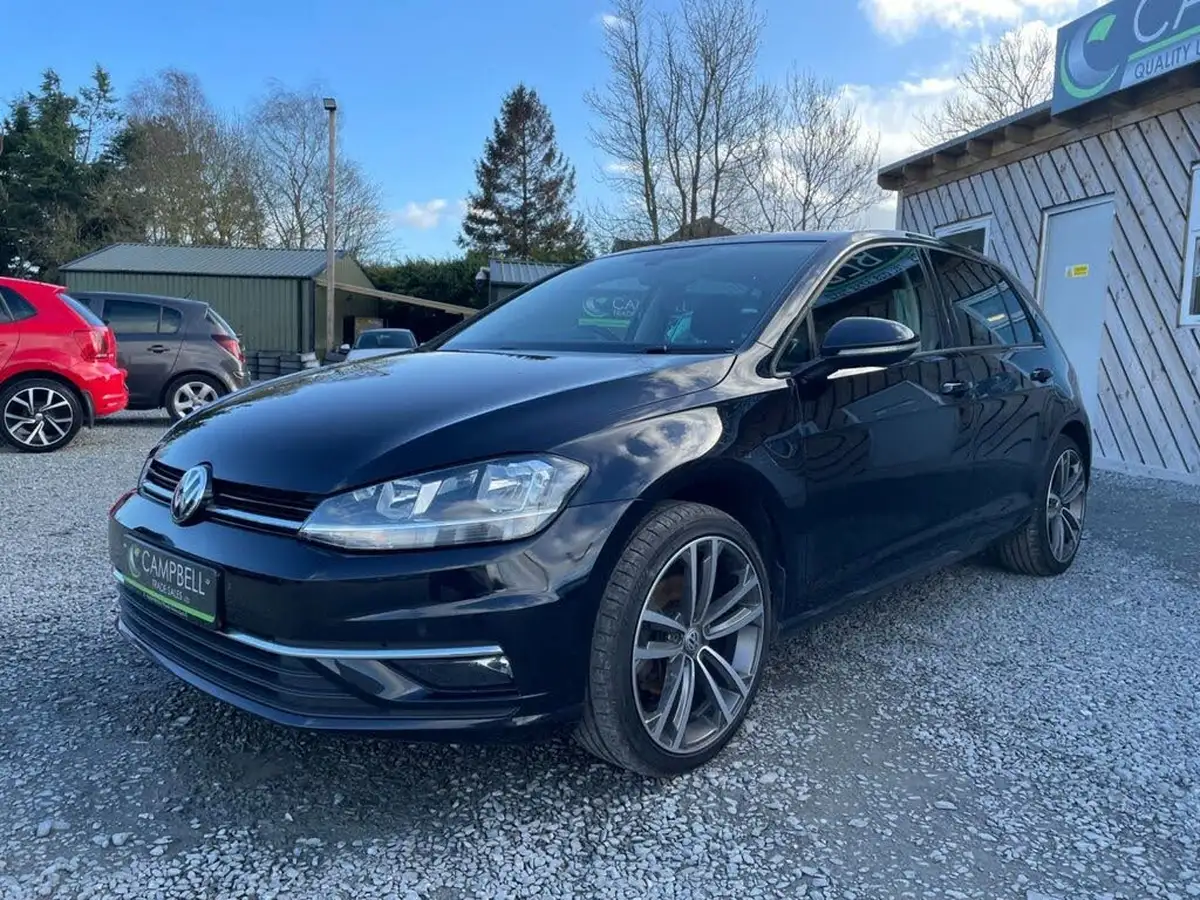 2019-volkswagen-golf-16tdi-match-hatchback-5d-big-1