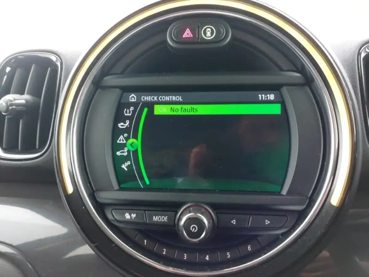 2019-mini-countryman-15-cooper-classic-auto-big-18