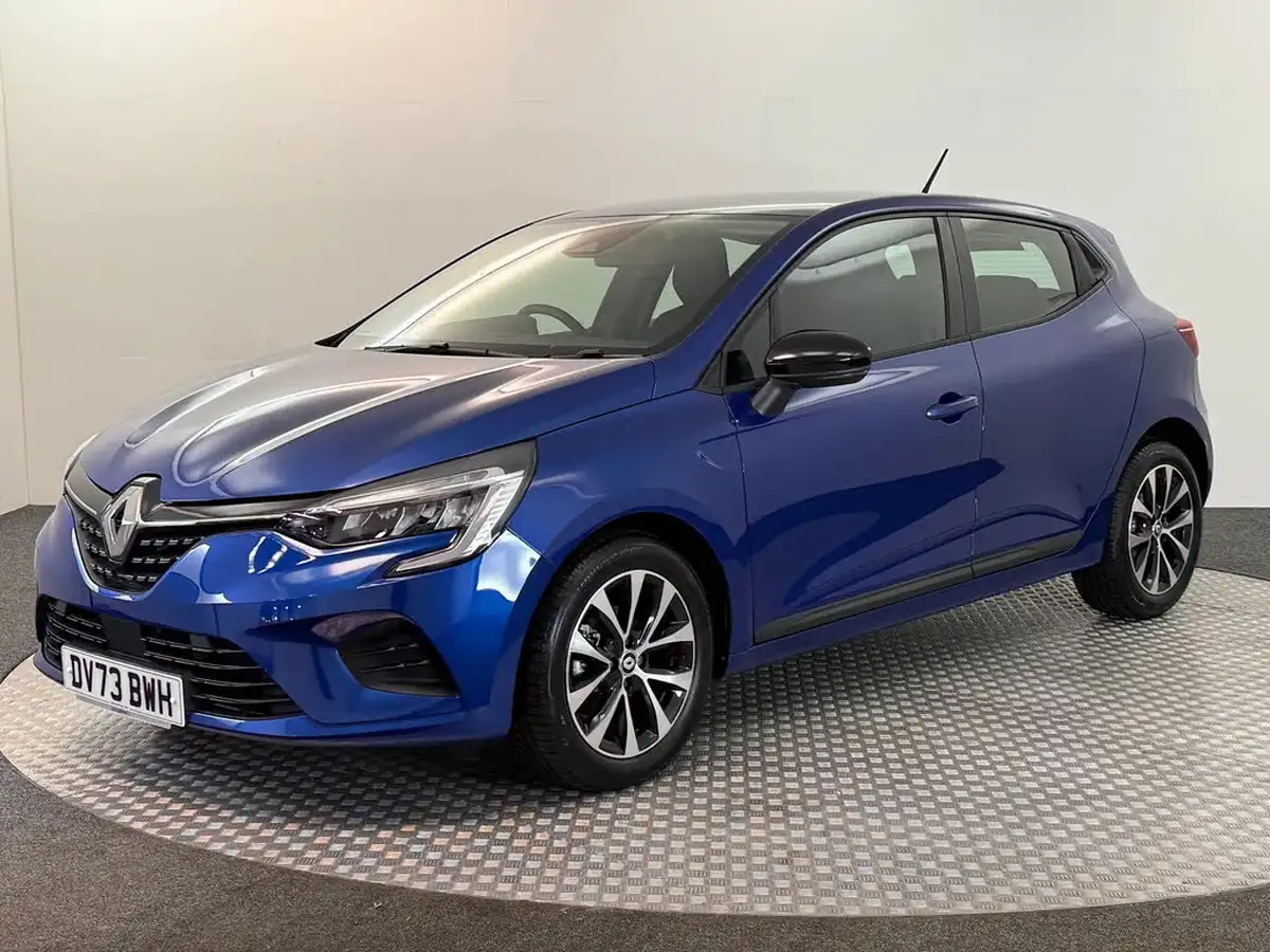 2023-renault-clio-10-tce-evolution-big-14
