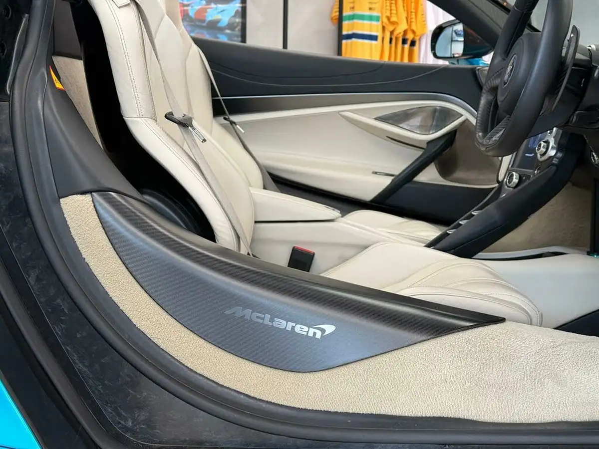 2021-mclaren-720s-40-coupe-big-12