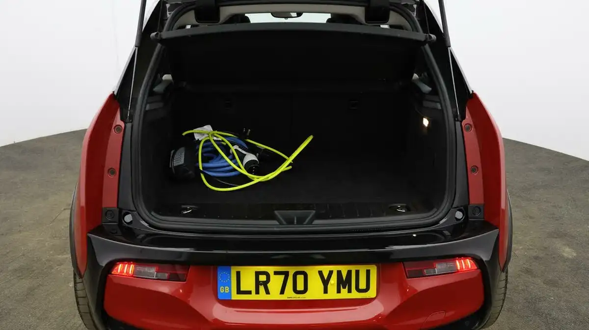 2020-bmw-i3-e-120-ah-s-big-16