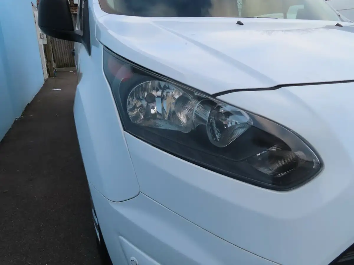 2018-ford-transit-connect-15tdci-l2-210-trend-panel-big-13