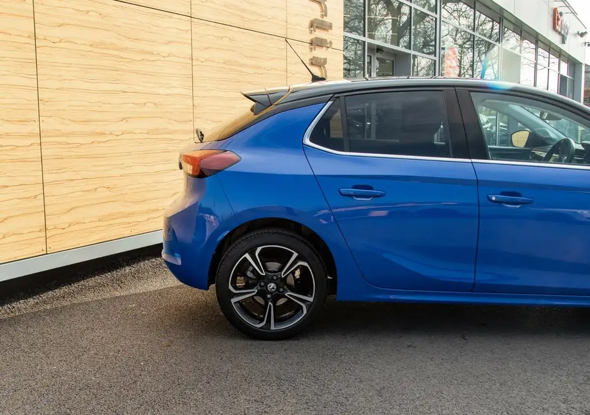 2021-vauxhall-corsa-12-turbo-elite-nav-premium-big-10