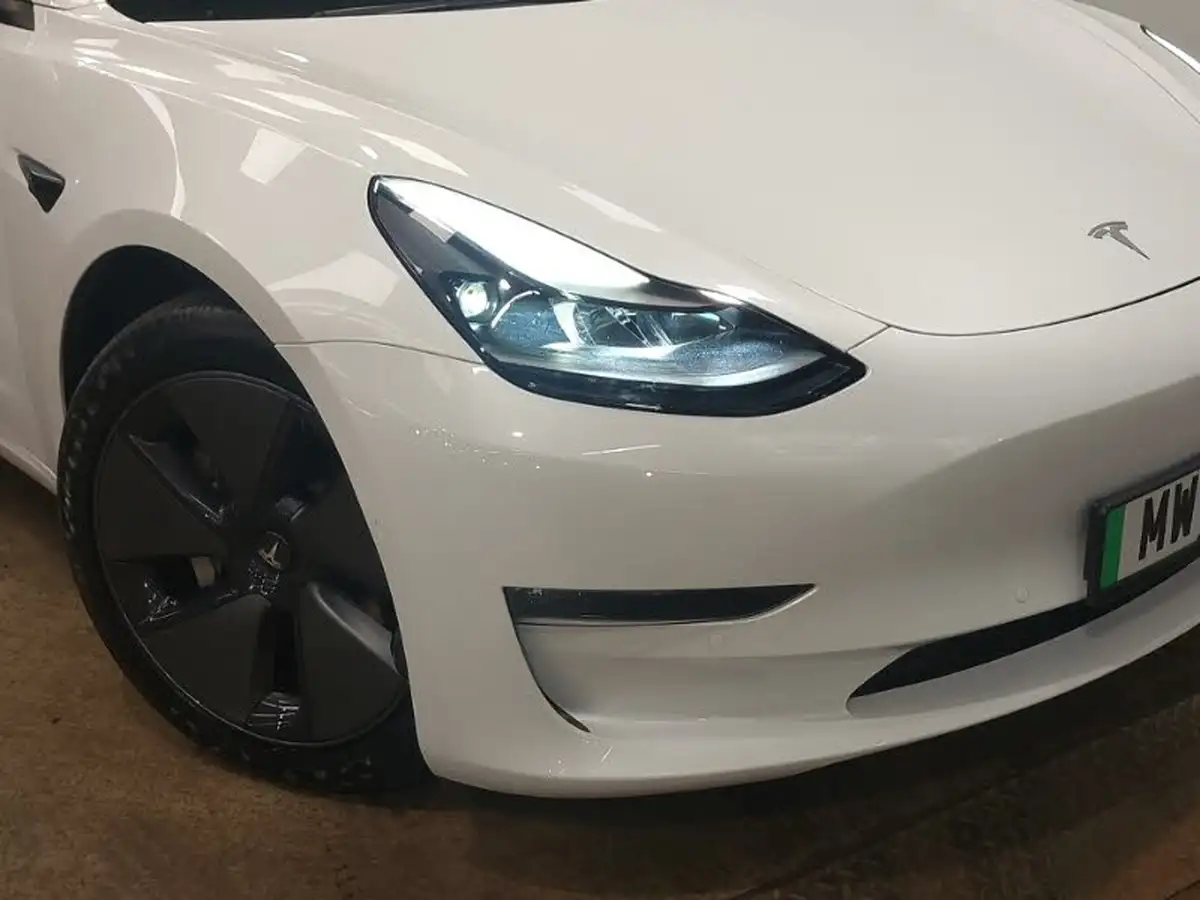 2021-tesla-model-3-e-long-range-awd-big-8