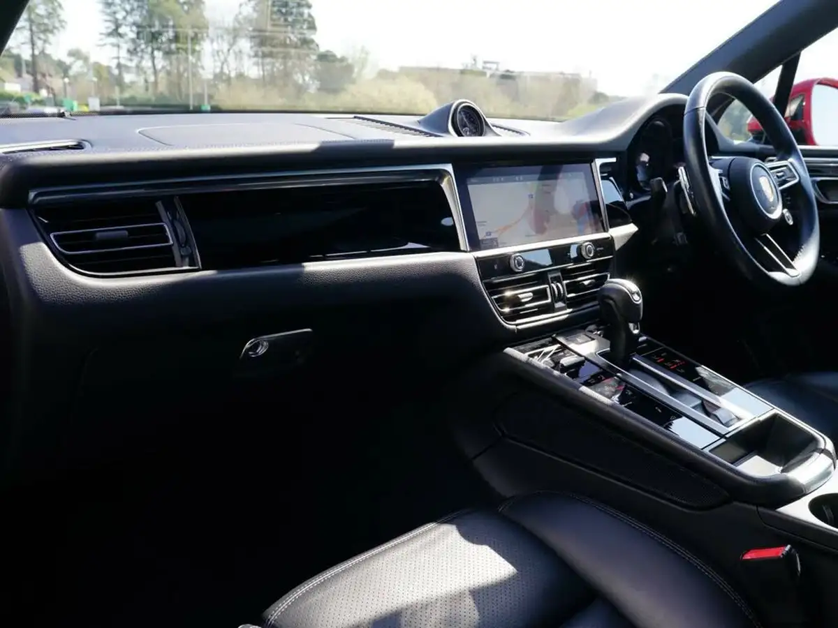 2022-porsche-macan-29-v6-s-big-10