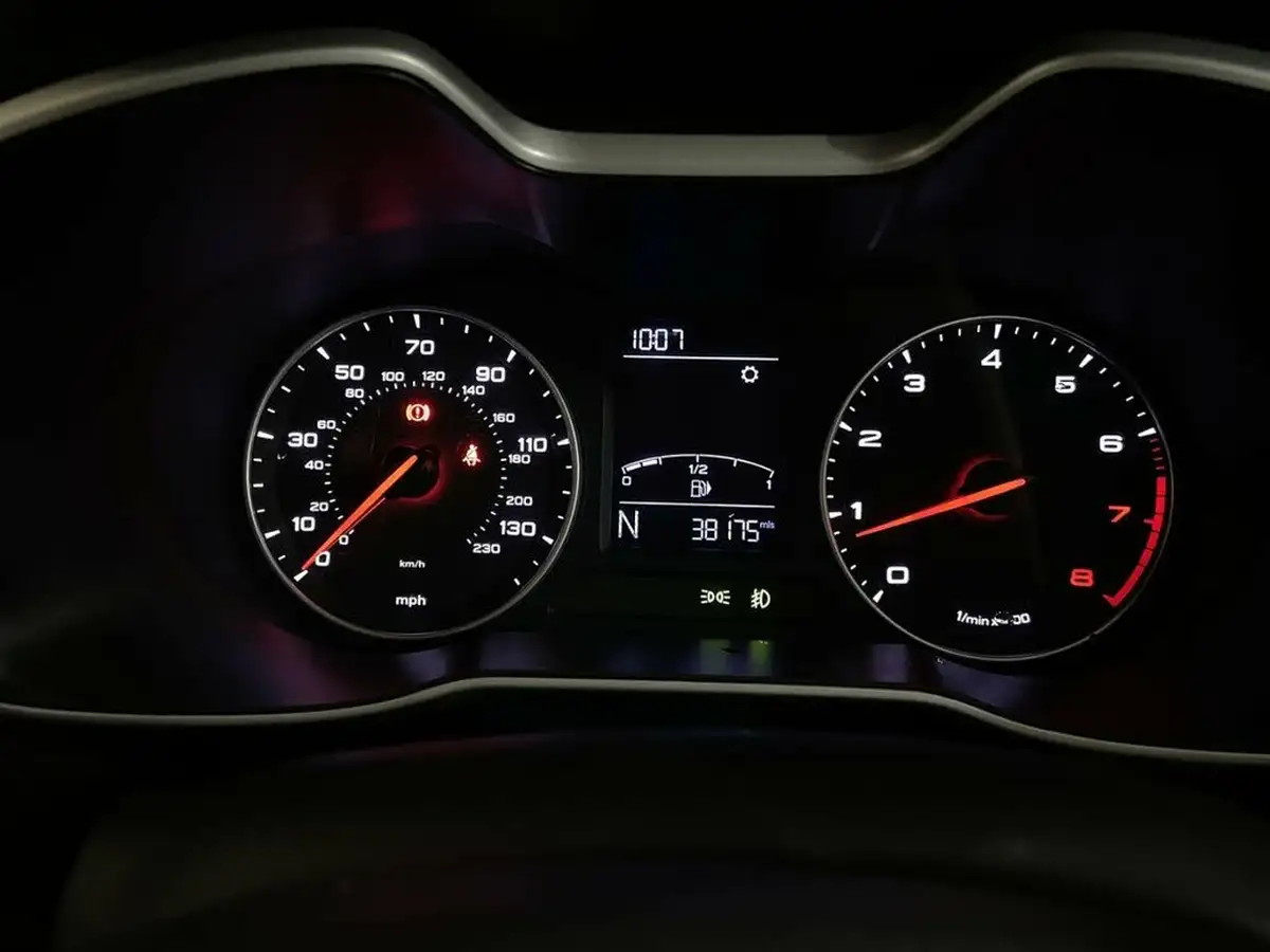 2019-mg-zs-suv-15-vti-tech-exclusive-105bhp-big-19