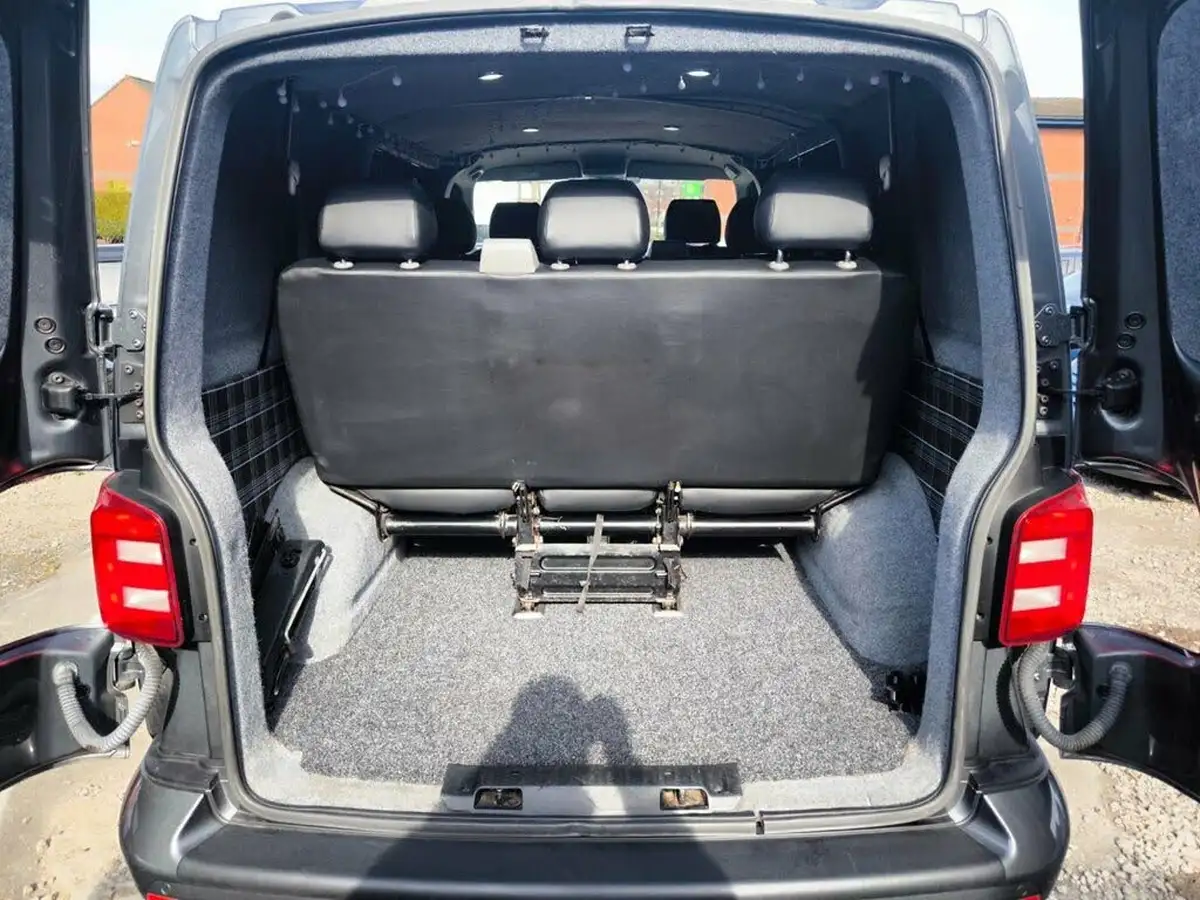 2015-volkswagen-transporter-20tdi-t30-highline-bmt-140ps-swb-panel-van-dsg-big-29
