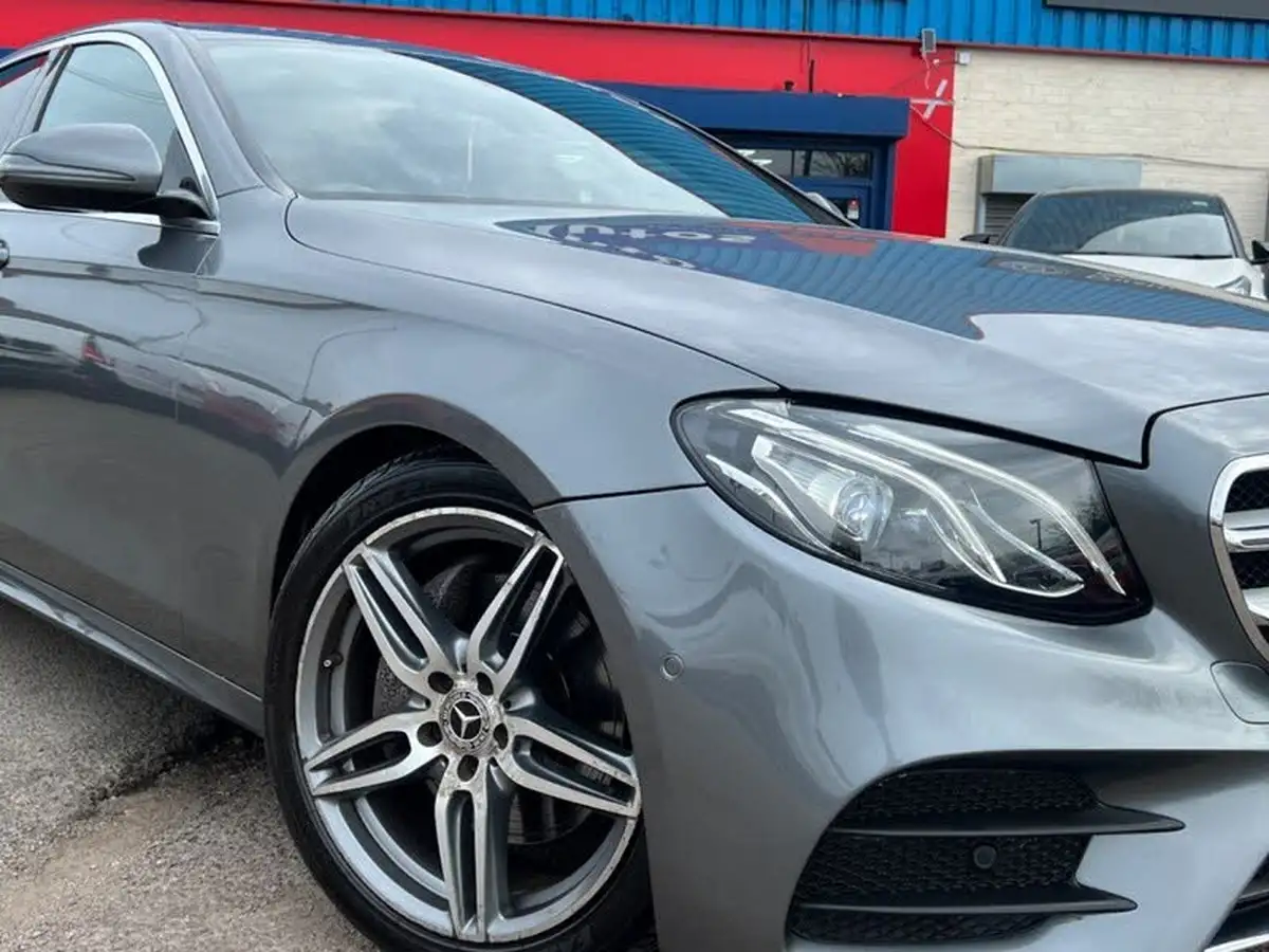 2019-mercedes-benz-e-class-20d-e220d-amg-line-saloon-4d-plus-big-14