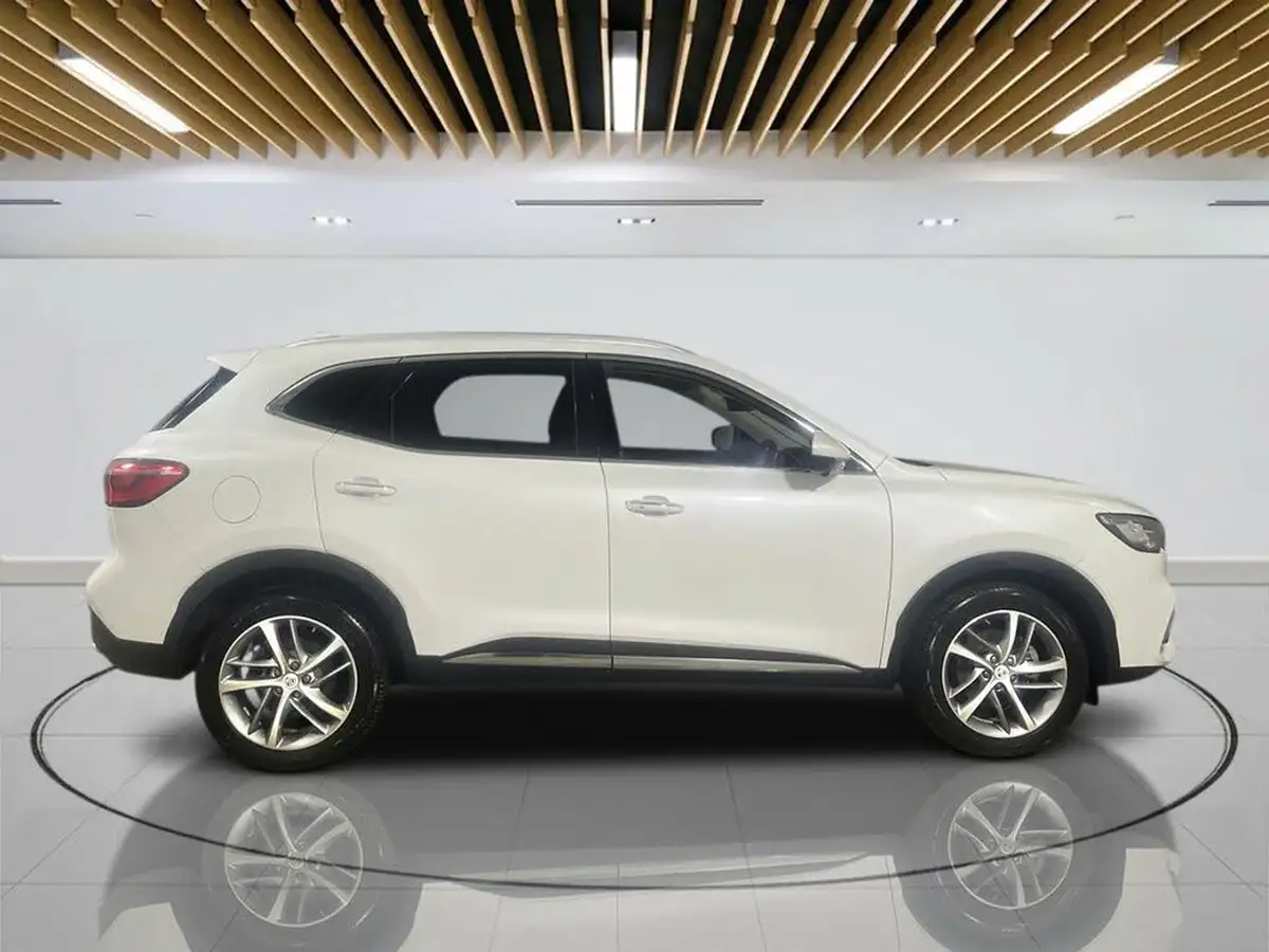 2023-mg-hs-15t-gdi-exclusive-258ps-plug-in-hybrid-auto-big-8