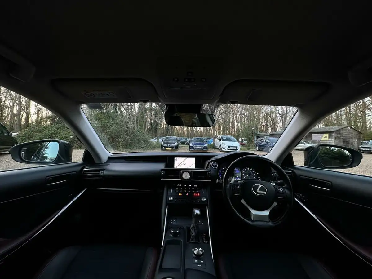 2018-lexus-is-300h-25-sport-lexus-navigation-big-22