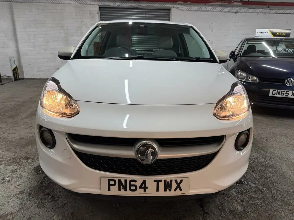 2014-vauxhall-adam-14-white-edition-big-45