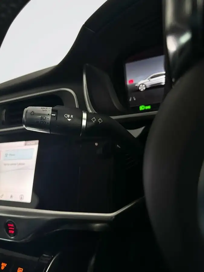 2020-jaguar-i-pace-ev400-se-big-15