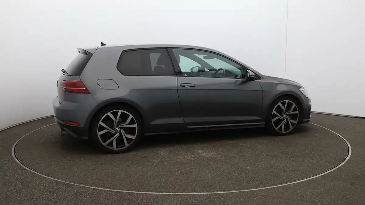 2018-volkswagen-golf-20-tsi-gti-3d-dsg-big-43