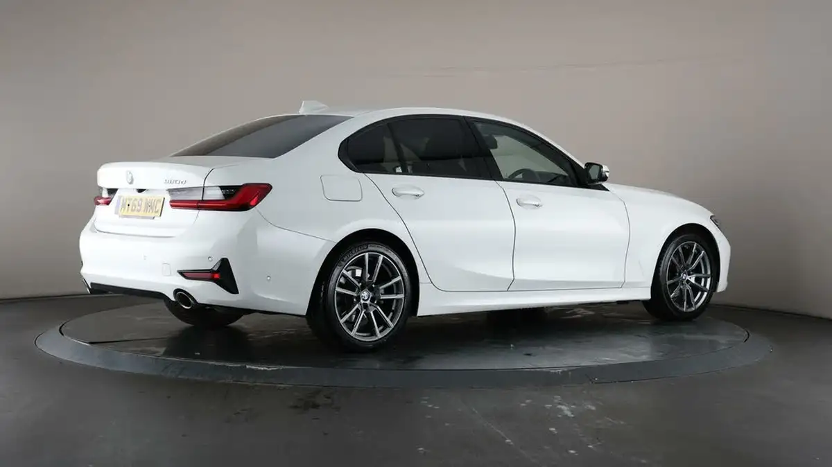 2019-bmw-3-series-20td-320d-sport-190bhp-saloon-4d-auto-big-7