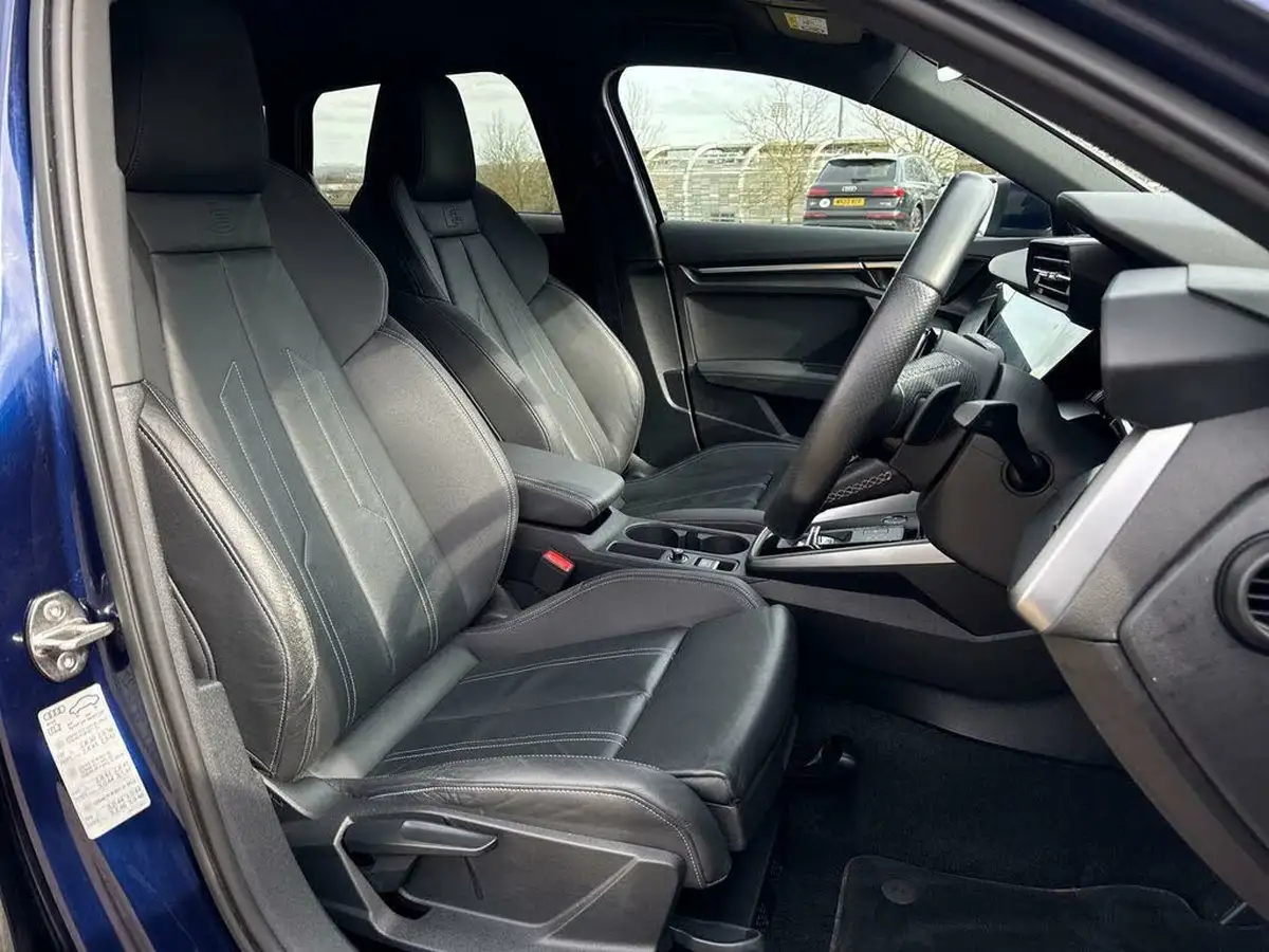 2021-audi-a3-14-40-tfsi-e-s-line-big-11