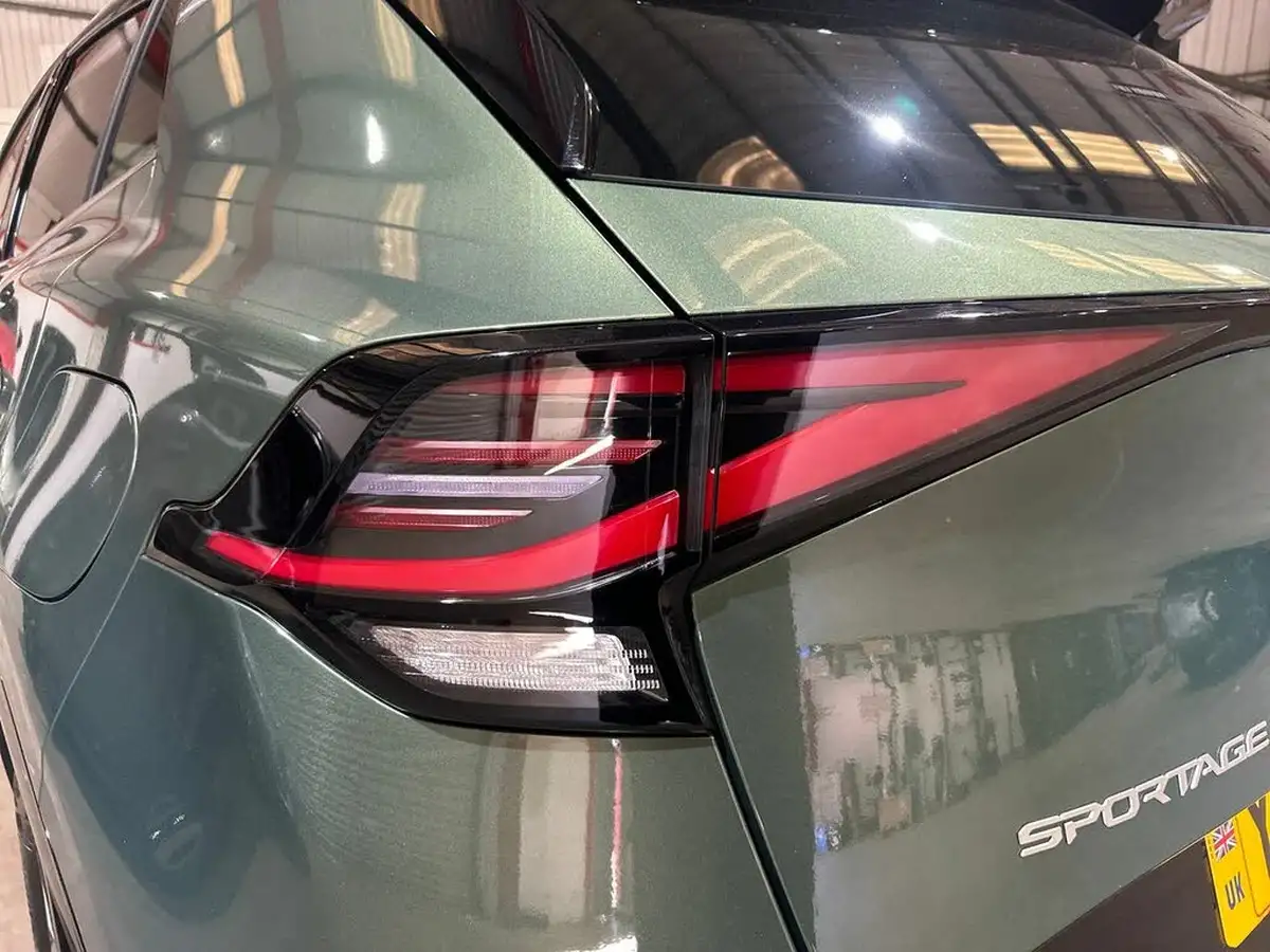 2022-kia-sportage-16-t-gdi-gt-line-226bhp-hev-1598cc-auto-big-24