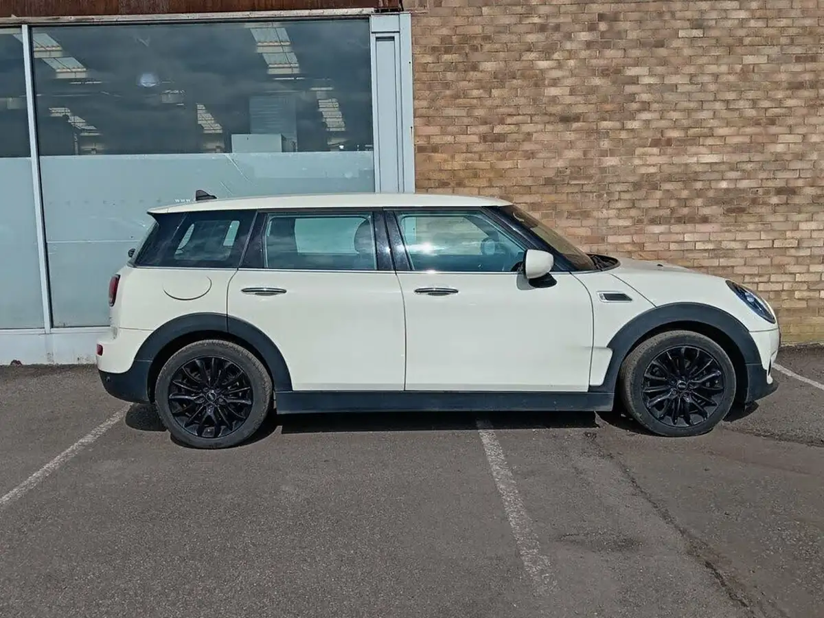 2020-mini-clubman-15-cooper-classic-auto-big-1