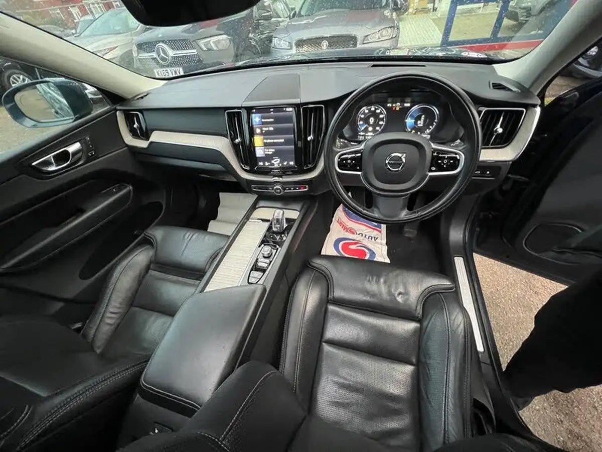 2019-volvo-xc60-20-t8-inscription-pro-ss-big-62