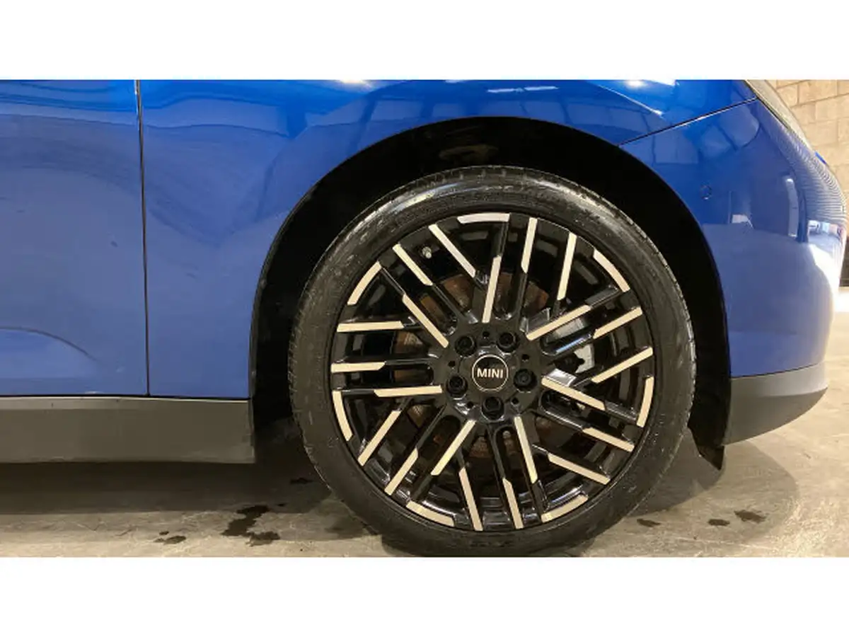 2024-mini-cooper-e-cooper-e-exclusive-big-13