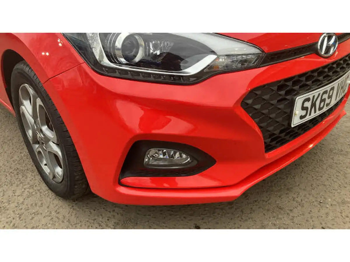 2019-hyundai-i20-10-t-gdi-play-big-27