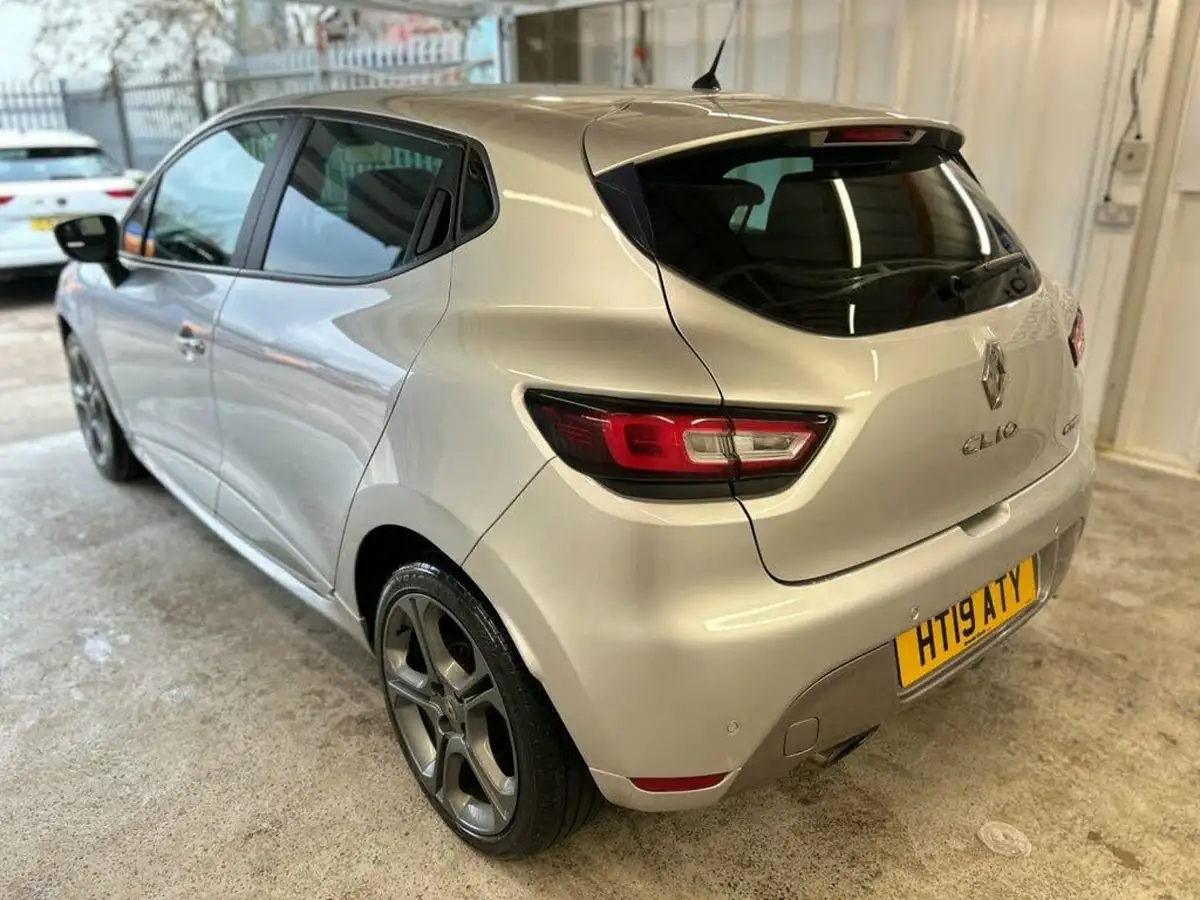 2019-renault-clio-09-tce-gt-line-big-7