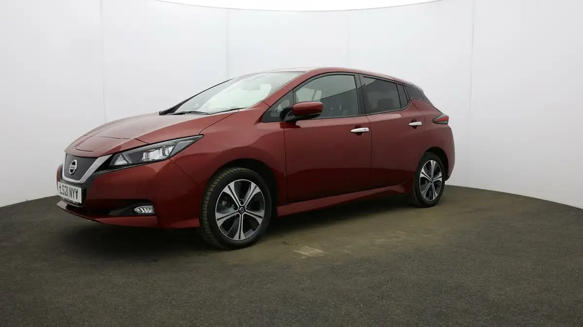 2021-nissan-leaf-e-e-tekna-big-28
