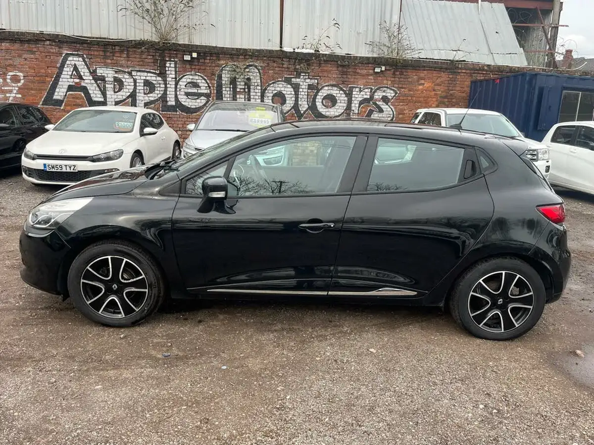 2014-renault-clio-15td-dynamique-medianav-ss-eco-big-7