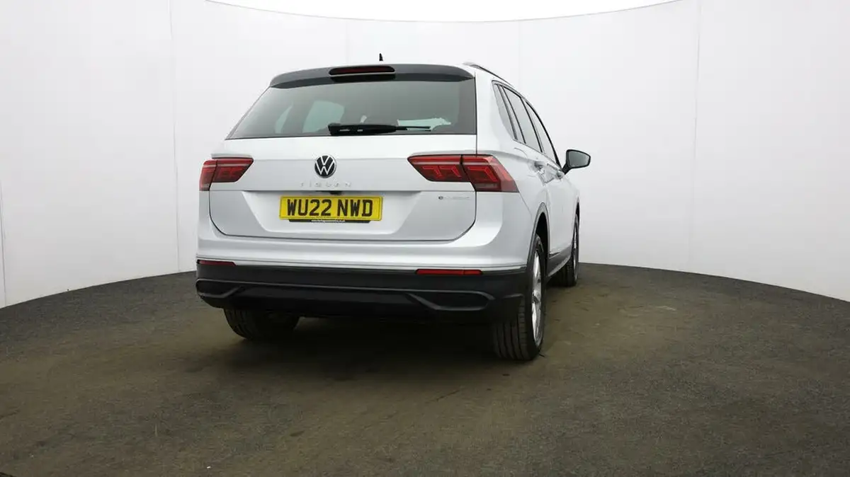 2022-volkswagen-tiguan-14-tsi-life-big-54