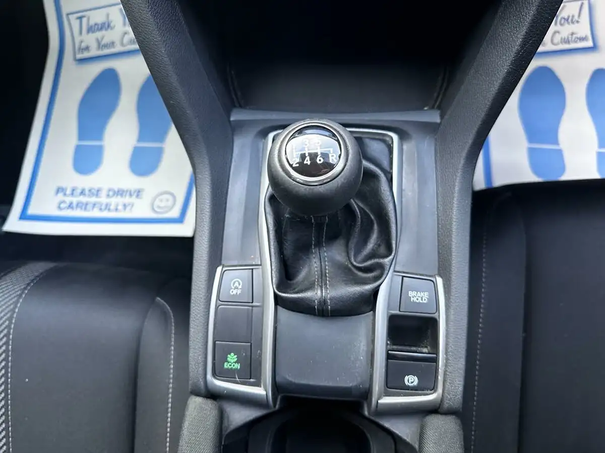 2019-honda-civic-16-i-dtec-se-hatchback-5d-big-30