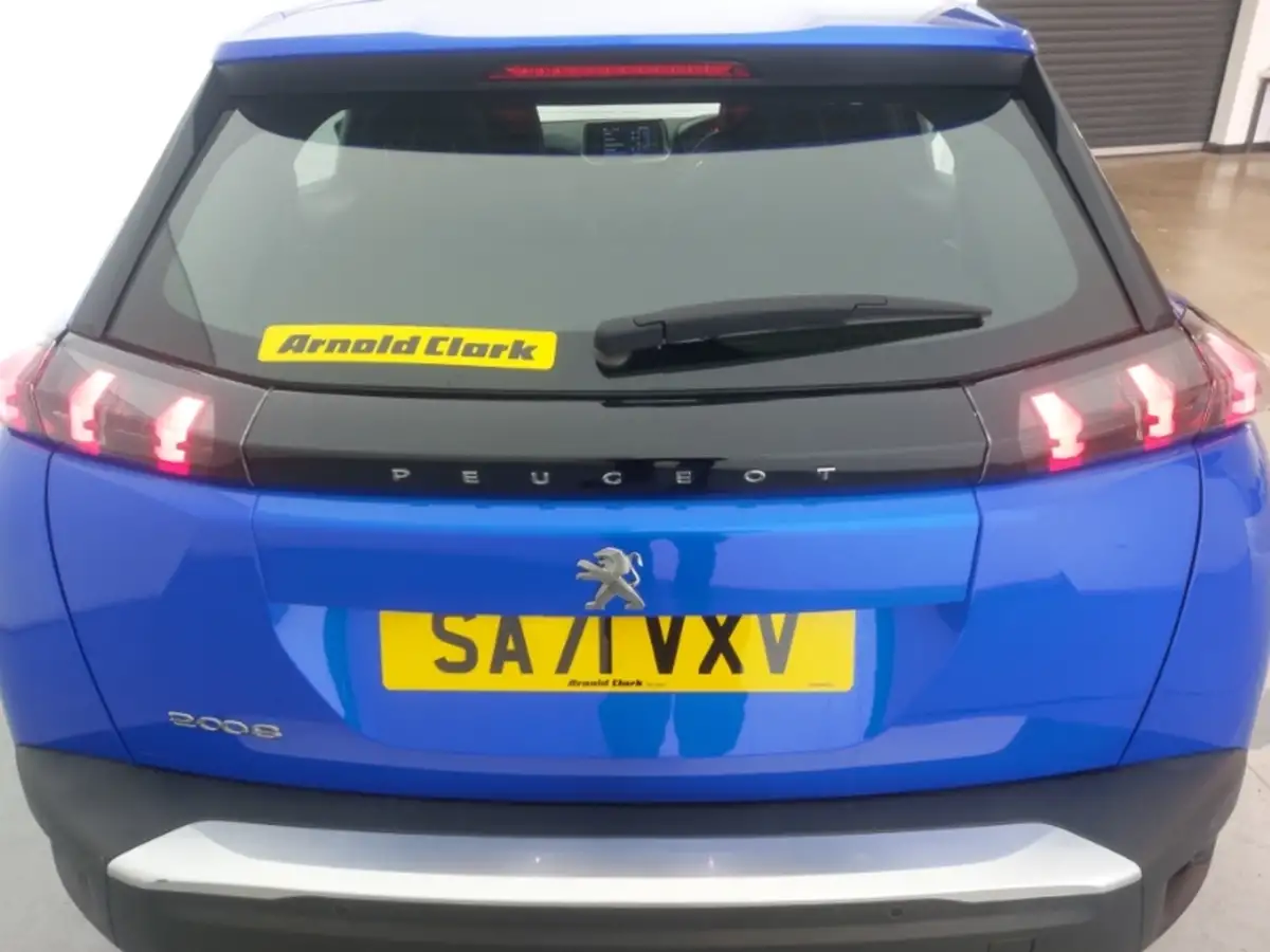 2021-dacia-duster-13-tce-prestige-150bhp-1333cc-big-13
