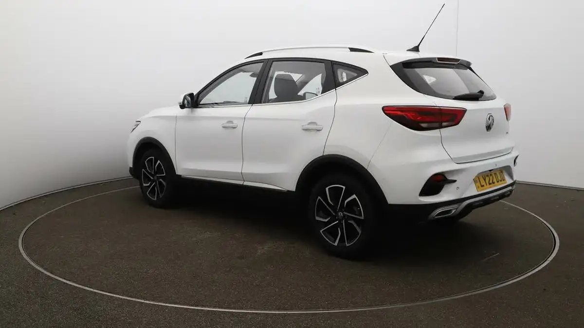 2022-mg-zs-suv-15-vti-tech-exclusive-big-5