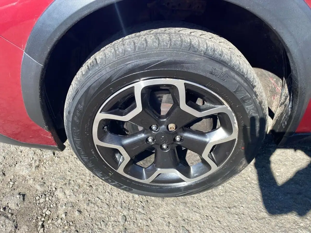 2015-subaru-xv-20d-se-big-25