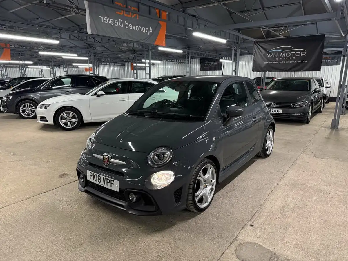 2018-abarth-595-14-tjet-big-14