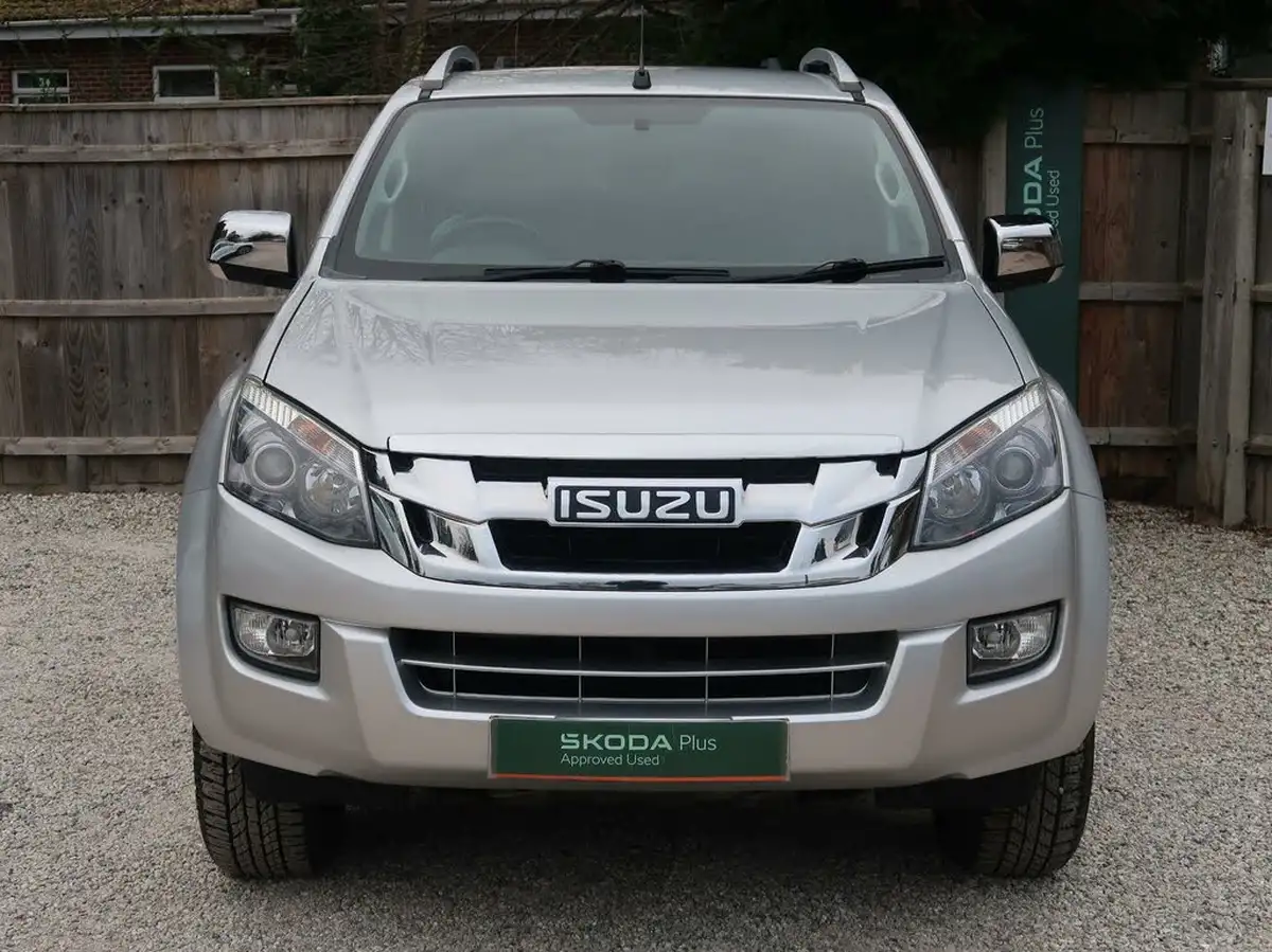 2016-isuzu-d-max-25td-utah-huntsman-auto-big-1