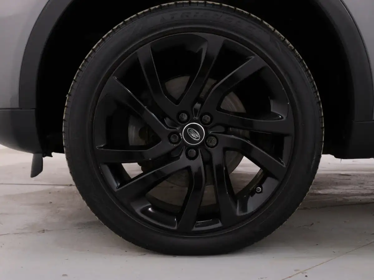 2016-land-rover-discovery-sport-20td4-hse-black-awd-ss-big-10
