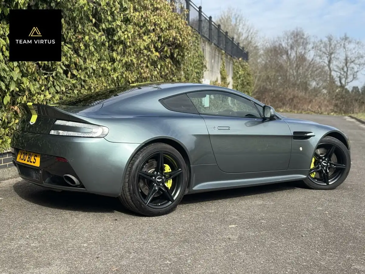 2018-aston-martin-vantage-47-v8-vantage-s-coupe-sportshift-ii-big-6