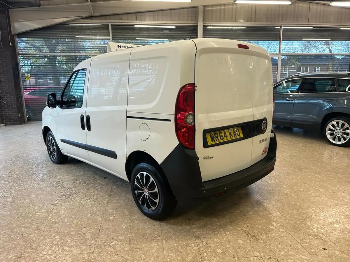 2014-fiat-doblo-cargo-13td-l1-panel-van-big-6