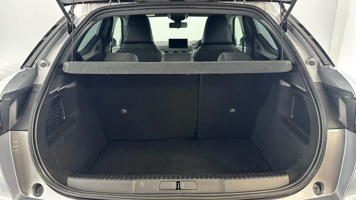 2020-ds-ds-7-crossback-12-puretech-performance-line-eat8-big-14